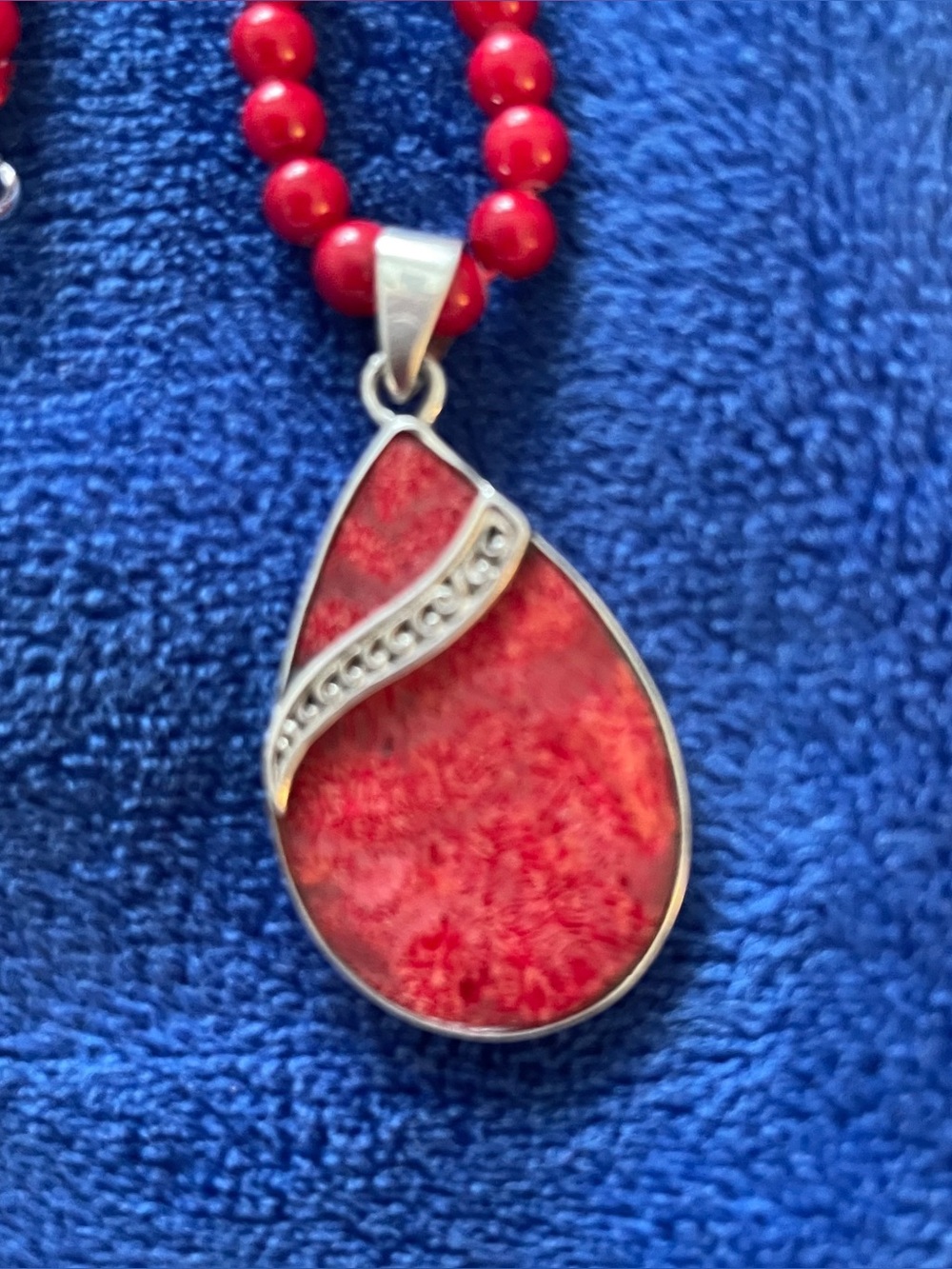 Vintage Southwest Red Coral Pendant Sterling Silver 925 Italian Coral Necklace